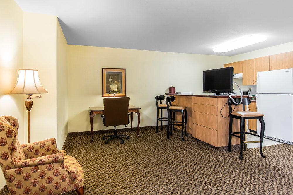 Comfort Inn & Suites El Centro I-8 Exterior photo