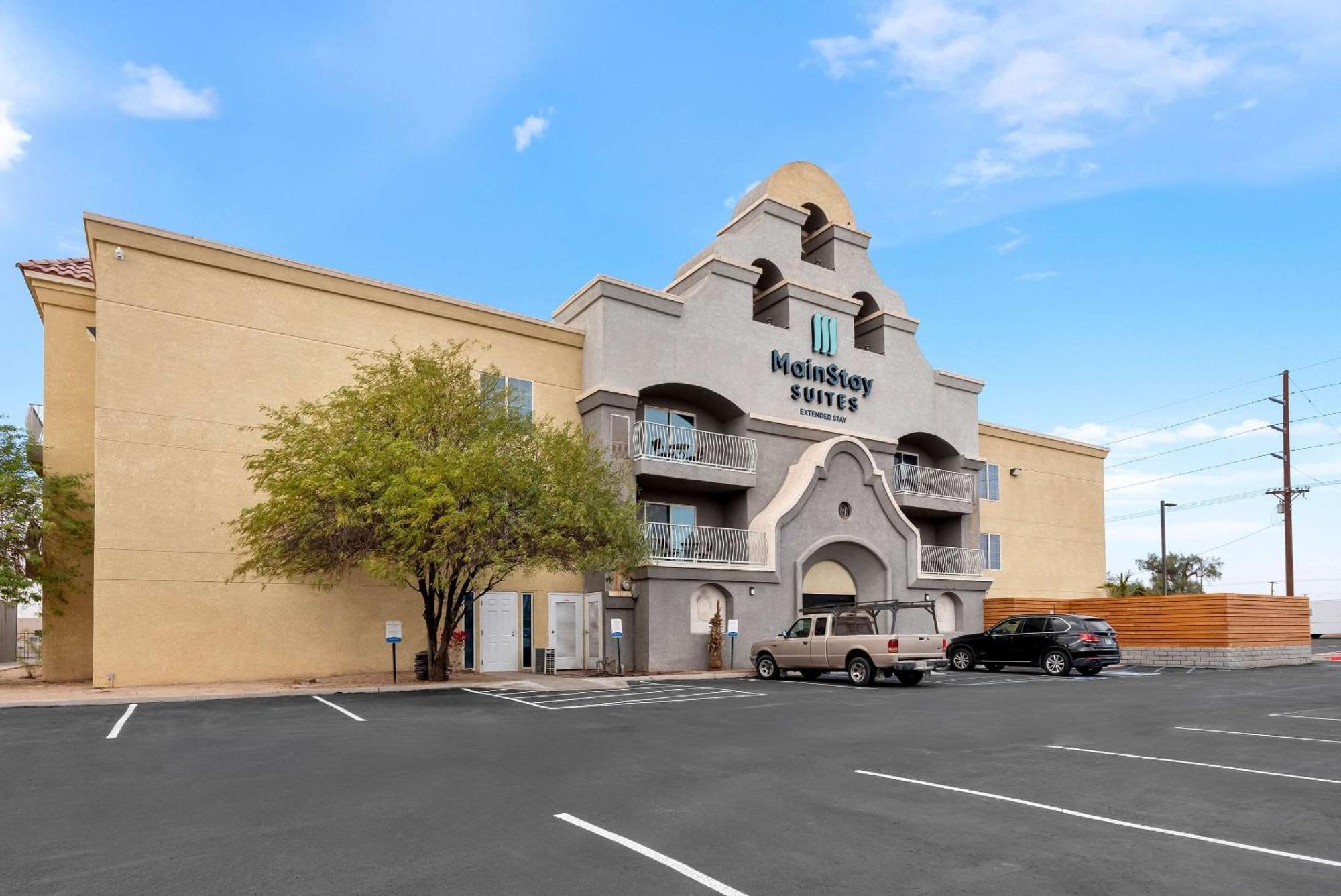 Comfort Inn & Suites El Centro I-8 Exterior photo