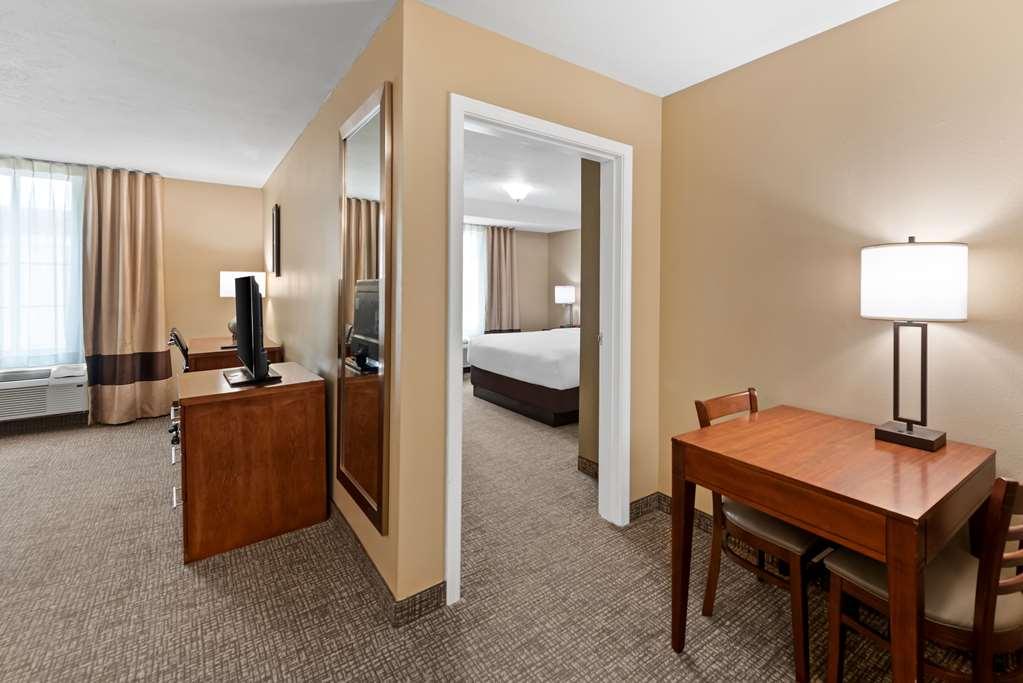 Comfort Inn & Suites El Centro I-8 Room photo